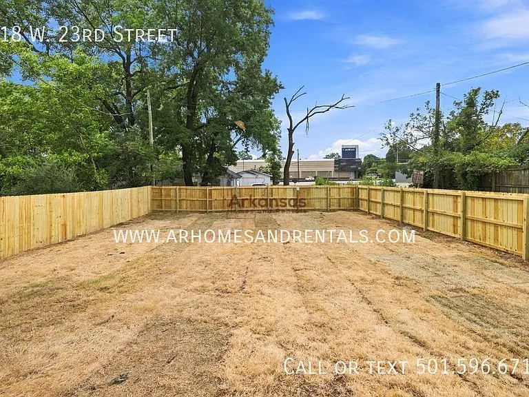 918 W 23rd St — Photo 17