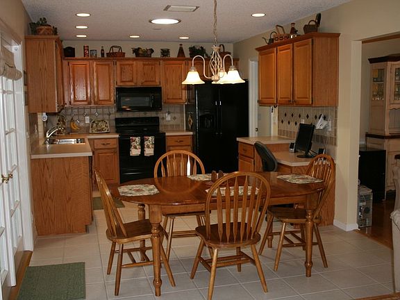 Bright sunny kitchen