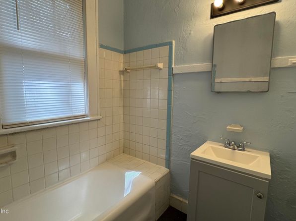 jacksonville-florida-154638939 picture