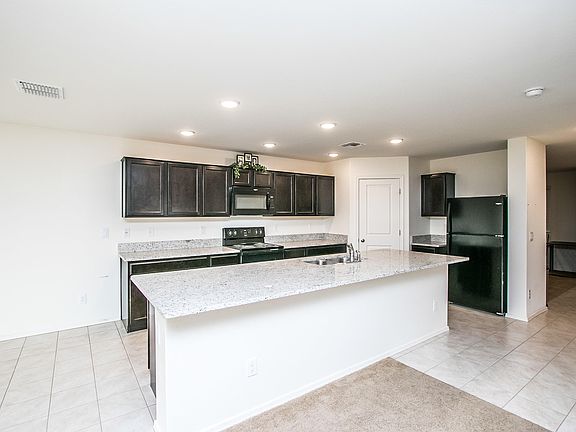 3rd image of 13125 E Desert Lily Ln