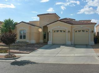 6325 Franklin Summit Dr, El Paso, TX 79912