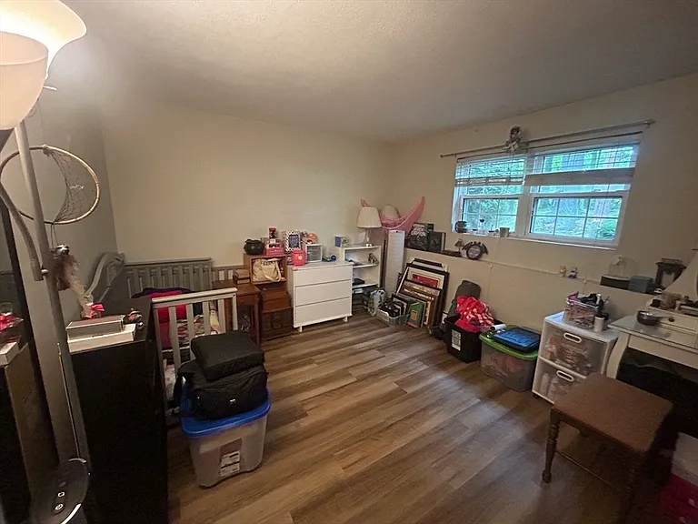 35 Arlington St #1 — Photo 8