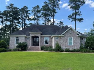 107 Laurel Oak Ln, Thomasville, GA 31792