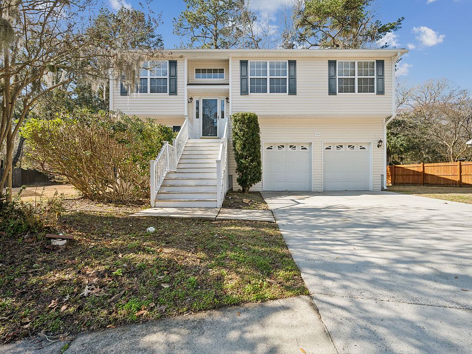 3551 Rookwood Place
Johns Island, SC 29455