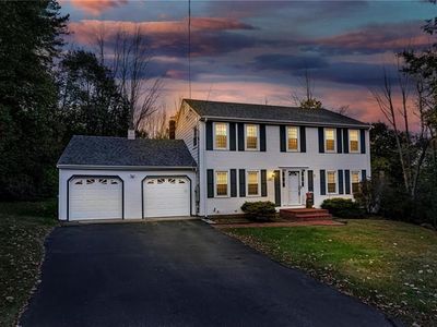 381 Woonsocket Hill Rd, North Smithfield, RI, 02896