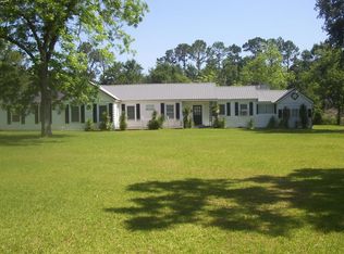 42 E Bennett St, Camilla, GA 31730