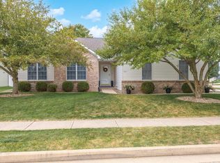 1811 Sage Dr, Normal, IL 61761