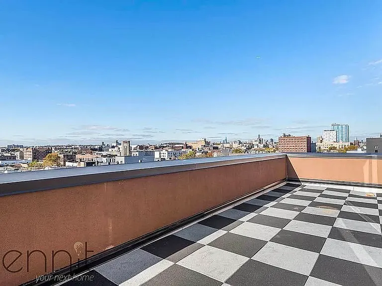 1084 Rogers Ave #7D — Photo 8