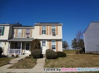 28 Triple Crown Ct, Baltimore, MD 21244