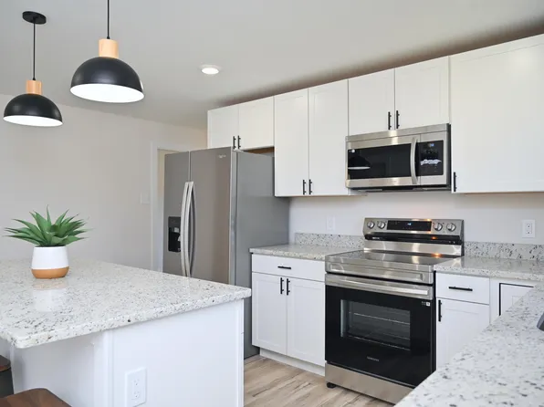 6105 Ridge Rd, Florence, KY 41042