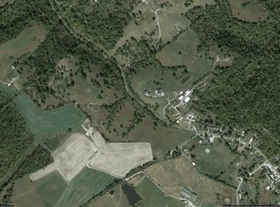 8876 Mason Lewis Rd, Maysville, KY 41056