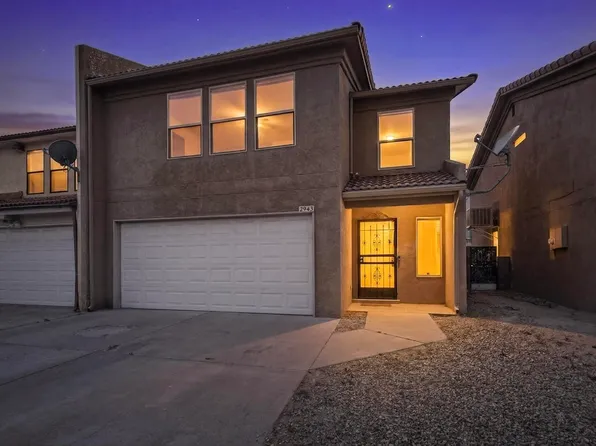 2943 Bright Star Dr NW, Albuquerque, NM 87120