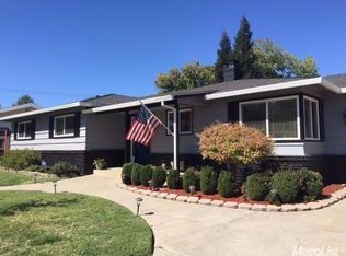 2009 Santa Lucia Way, Carmichael, CA 95608