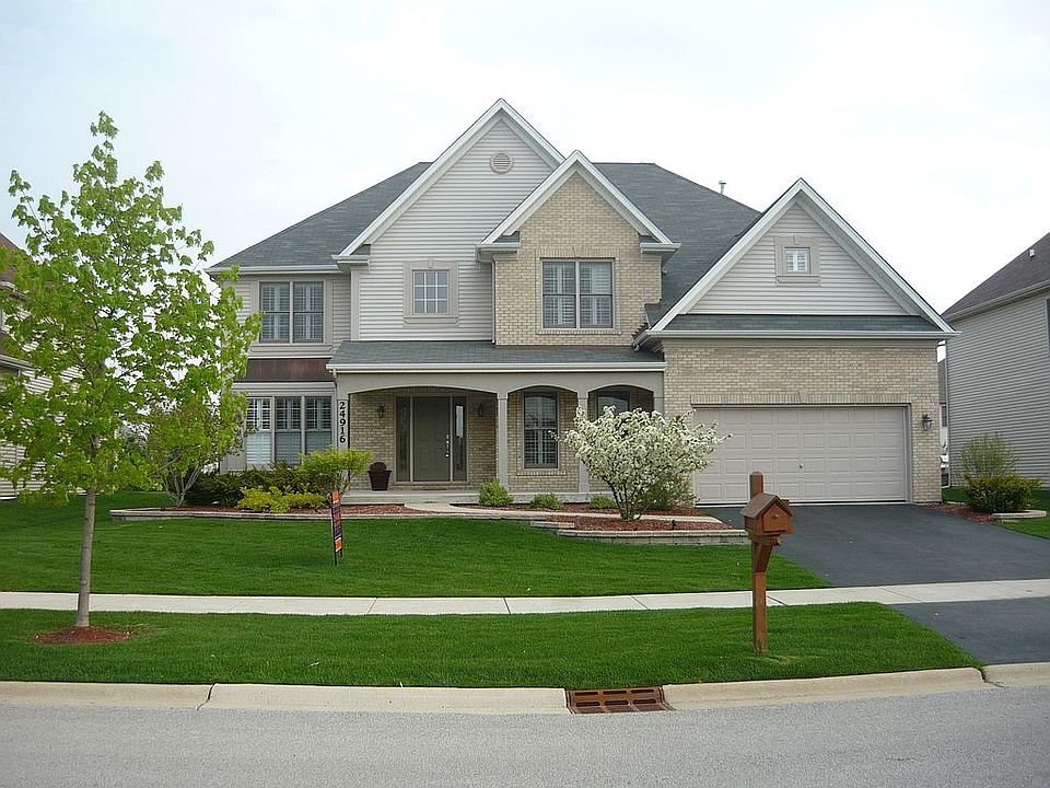24916 Winterberry Lane