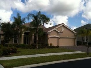 15549 Vallecas Ln #HOUSE, Naples, FL 34110