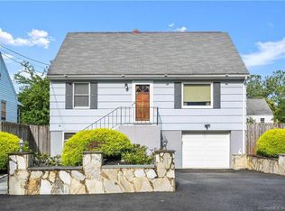 455 Indian Ave, Bridgeport, CT 06606