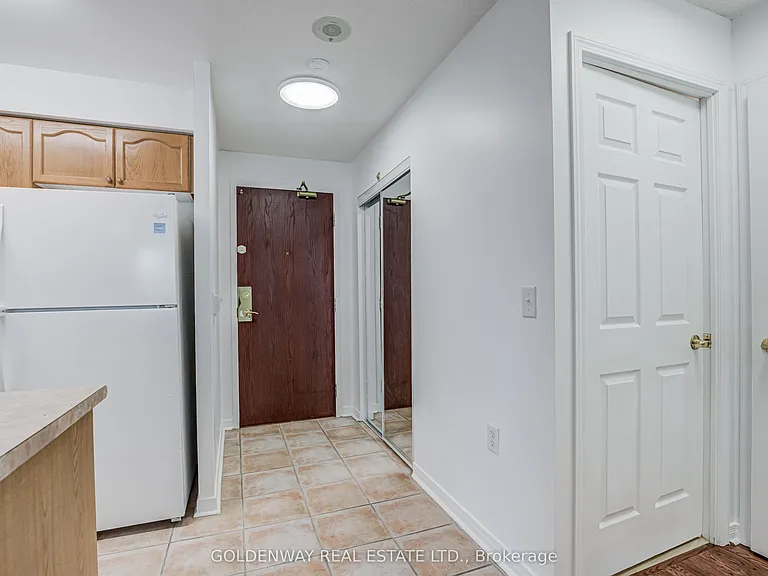 20 Olive Ave #806 — Photo 12