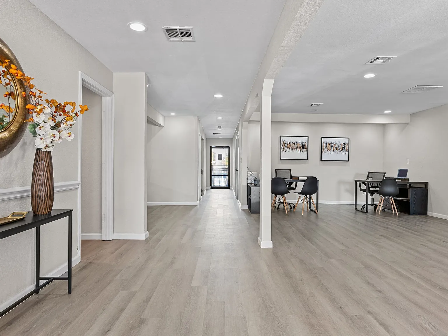 Avia Apartments — Photo 3