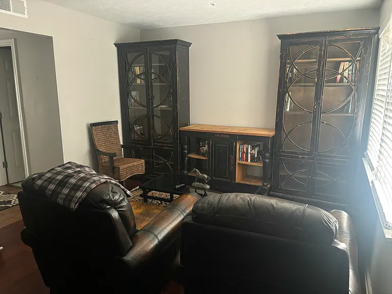 126 Park Ave SE #A — Photo 3