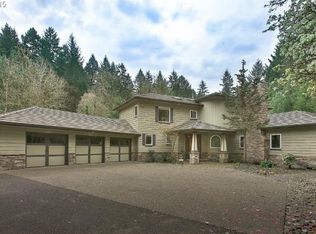 18977 Barton Rd, Lake Oswego, OR 97034