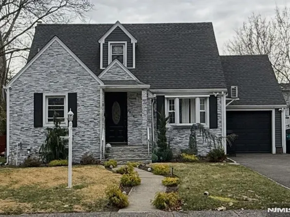 26-14 Morlot Ave, Fair Lawn, NJ 07410