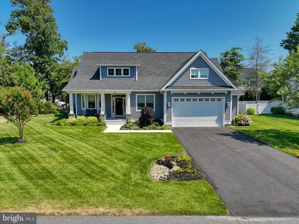 34 Blackpool Rd, Rehoboth Beach, DE 19971