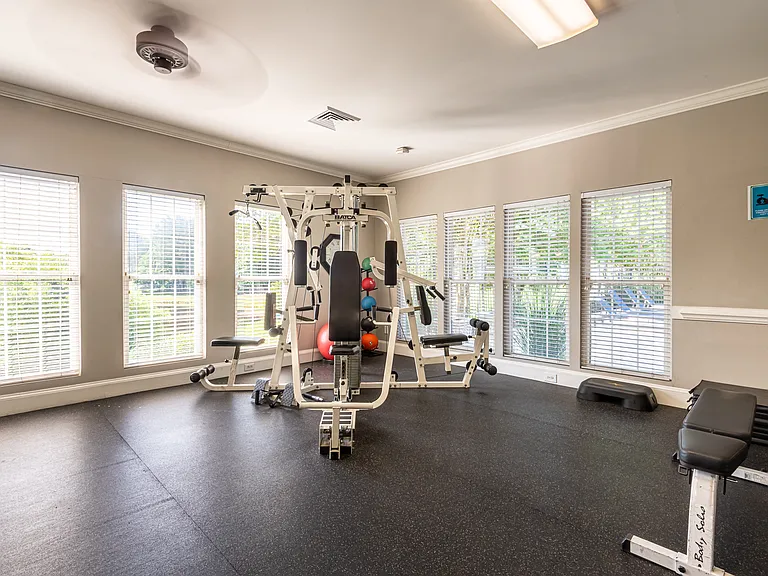 Brookefield Apartments — Photo 4