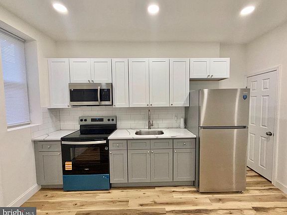 5th image of 6067 Regent St