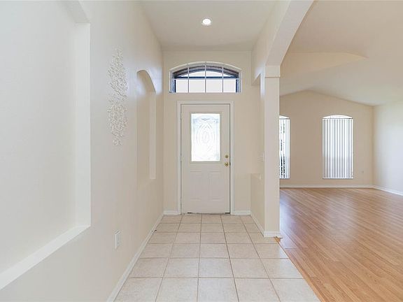 3rd image of 22704 Roderick Dr