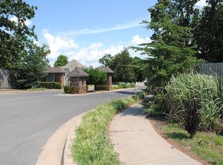 844 W Northlake Dr, Tahlequah, OK 74464