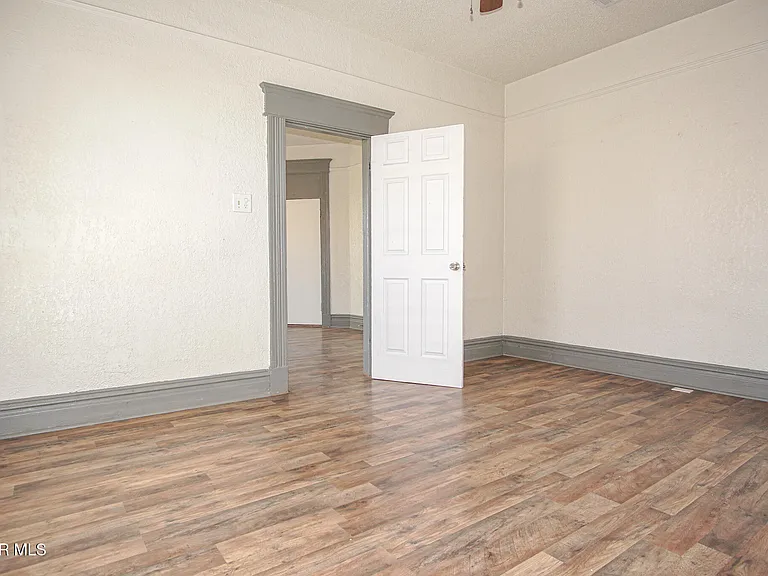 2111 Portland Ave #2 — Photo 13