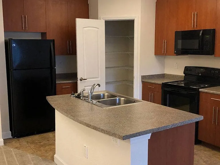 Clairmont at Perry Creek — Photo 86