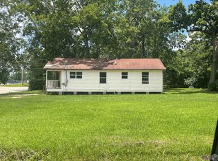 1567 Groom Rd, Baker, LA 70714