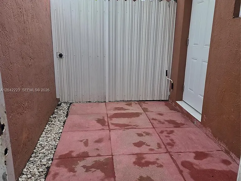 1281 Redbird Ave — Photo 11