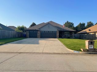14378 Ramblewood Ter, Choctaw, OK 73020