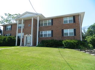 5616 Hickman Rd APT 6, Des Moines, IA 50310