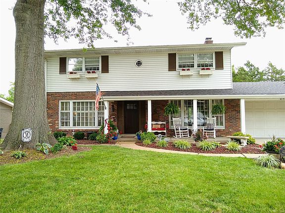 2nd image of 4230 Sunnyview Dr