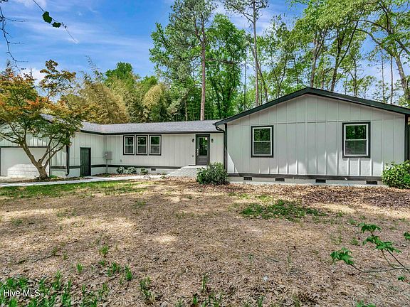 3rd image of 12680 Donna Drive