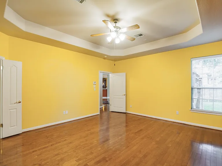 2412 Arbor Dr — Photo 10