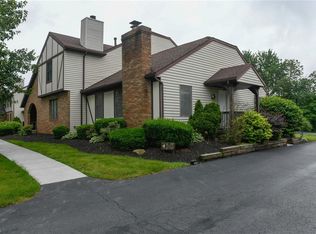 6710 Hills And Dales Rd NW, Canton, OH 44708