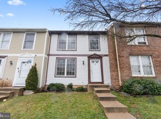 1682 Sierra Woods Ct, Reston, VA 20194