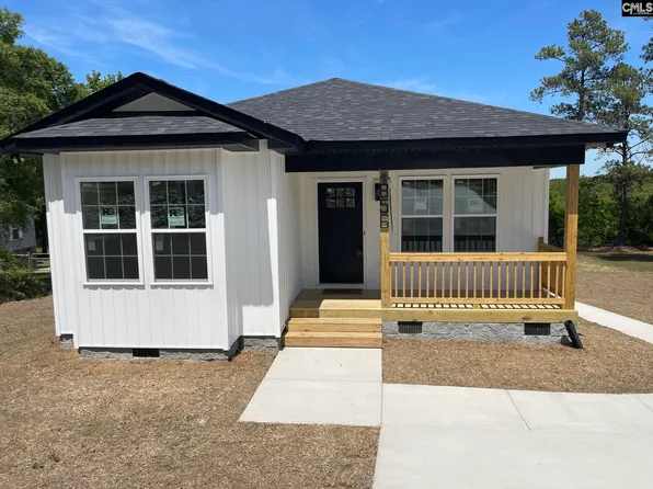 856 Saint Pauls Church Cir, Camden, SC 29020