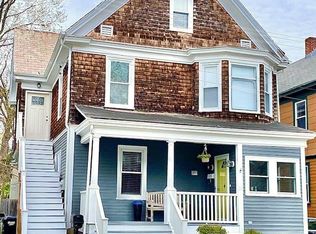 10 Gardiner St #2, Newport, RI 02840