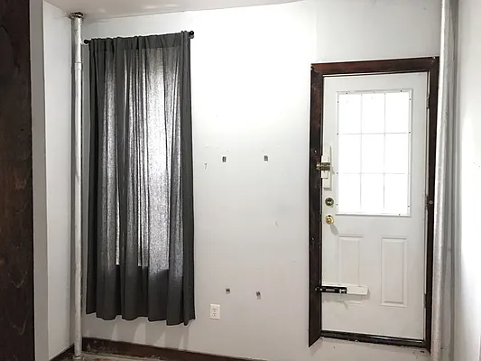 Rented by Nooklyn NYC LLC | media 12