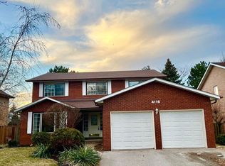 4116 Bridlepath Trl, Mississauga, ON L5L 3E9