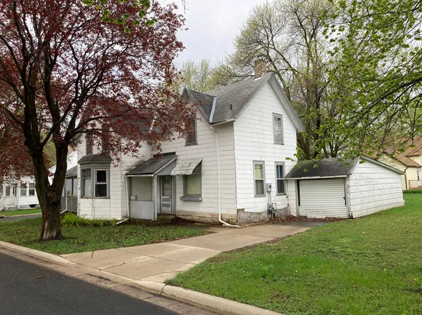 310 Central Ave S, New Prague, MN 56071