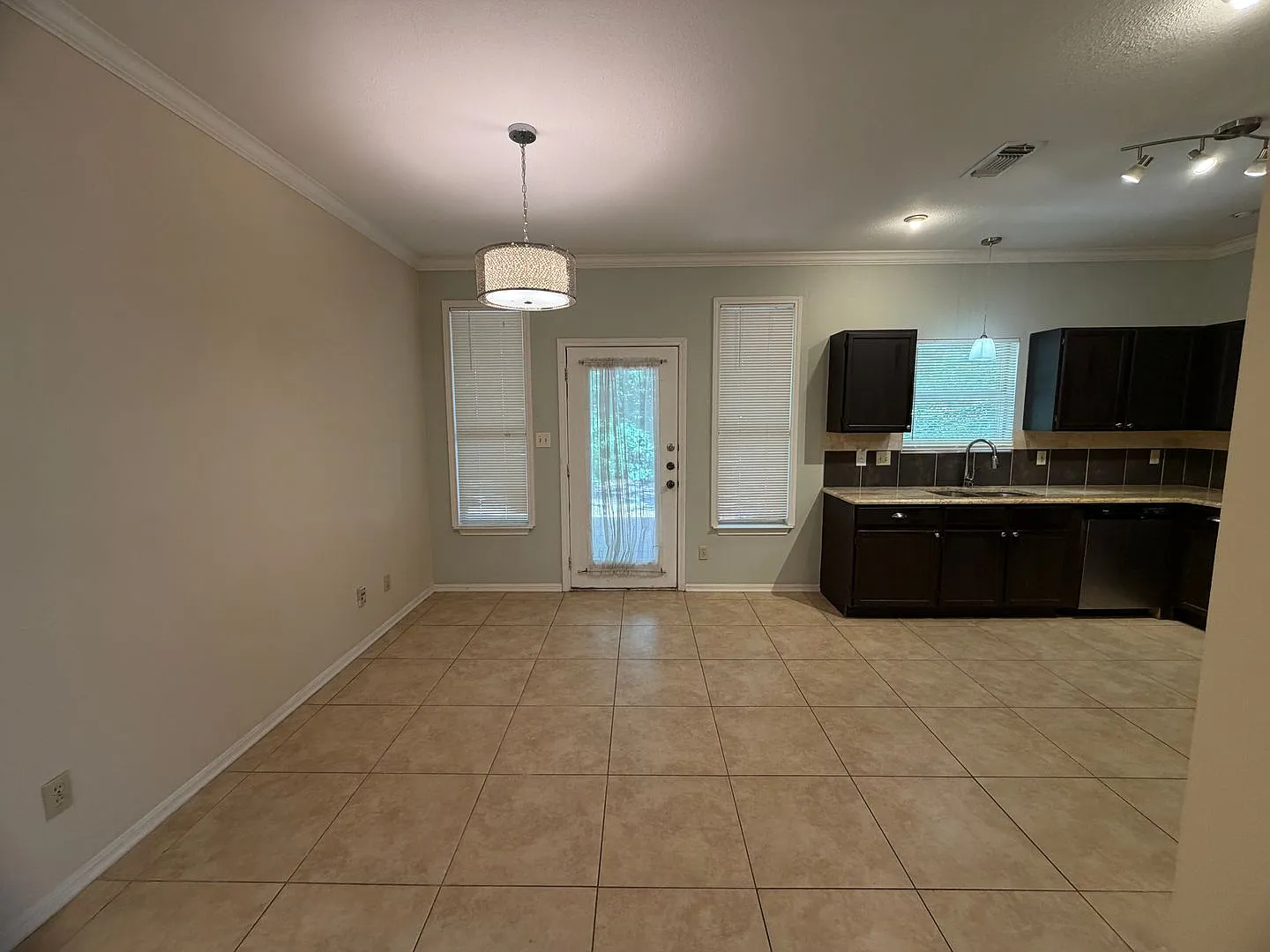 Now Available in the Northern Heights Community! — Photo 4