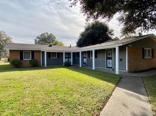 1724 Marigold St, Greenville, MS 38701