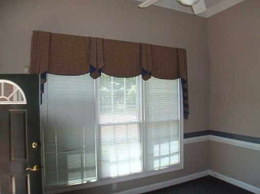 2nd image of 555 Sun Valley Dr Ste H2