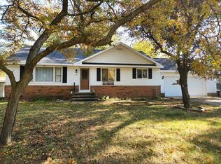 620 S Buys Rd, Muskegon, MI 49445